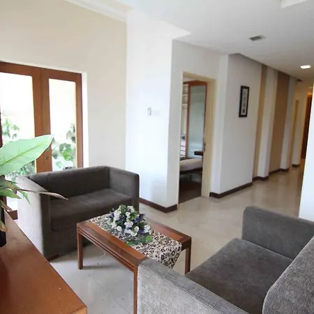 Peninsula Residence All Suite Hotel-2
